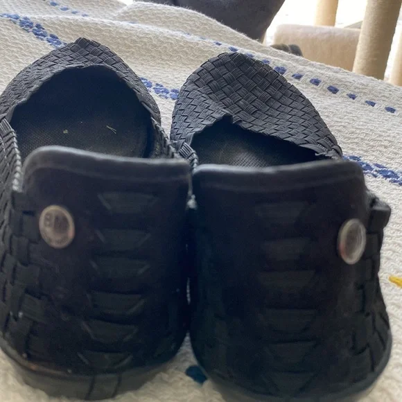 Black flats - Picture 3 of 3